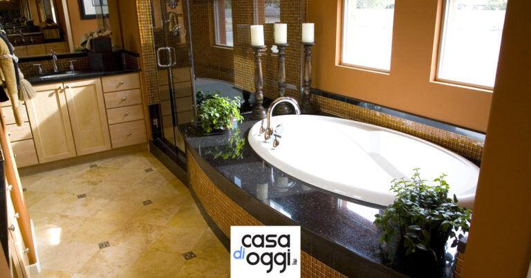 Ristrutturazione bagno: idee, costi, e consigli per risparmiare Ristrutturazione bagno, prezzo, consiglii e tante idee.