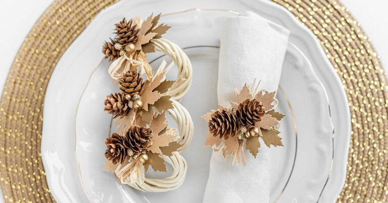 Portatovaglioli per tavola di capodanno: il dettaglio che non deve mancare Portatovaglioli per tavola di capodanno