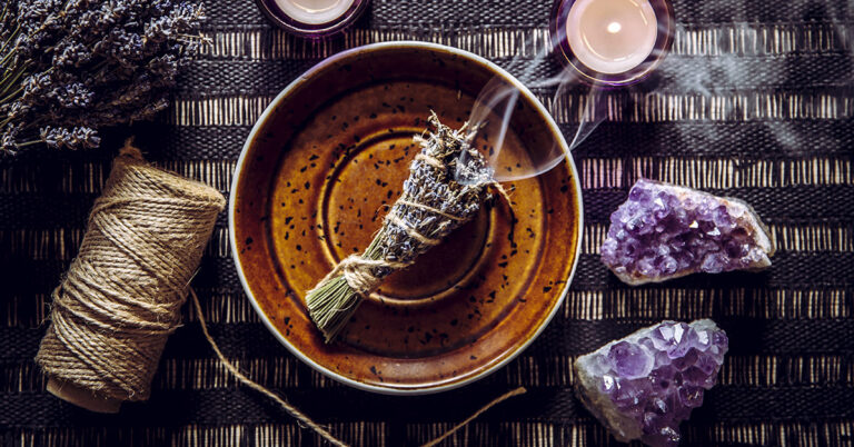 Profumare casa con fiori, spezie ed erbe aromatiche: ecco come Profumare casa con fiori, spezie ed erbe aromatiche