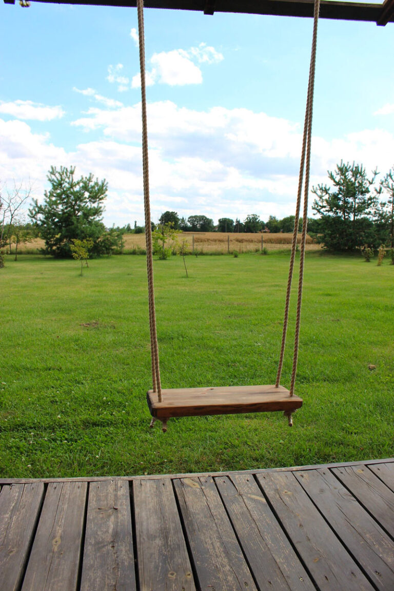 Altalene fai da te per rendere il giardino un piccolo parco giochi Altalene fai da te da mettere in giardino per realizzare un piccolo parco giochi