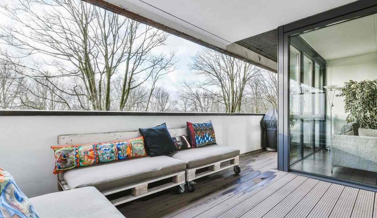 allestire un'area relax in balcone o in terrazzo