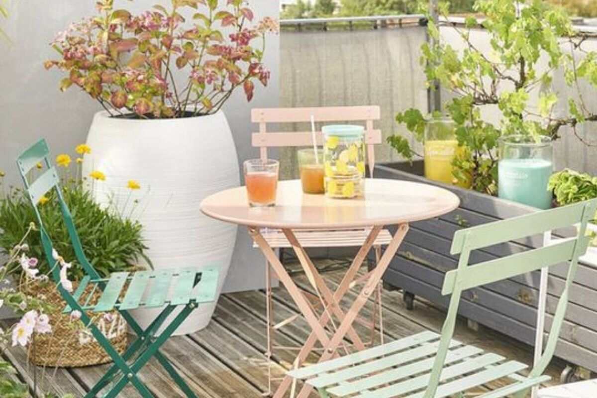 arredare il balcone in stile provenzale