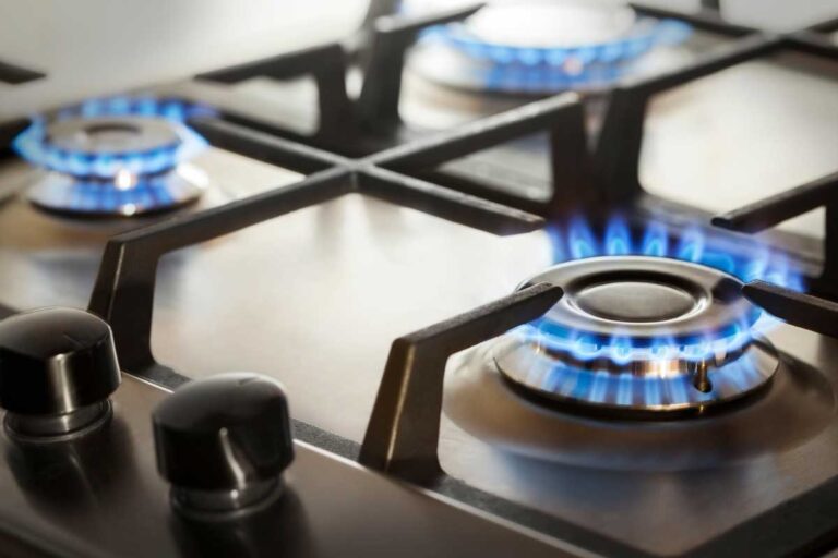 Piattelli del gas: torneranno brillanti come nuovi usando questi metodi e prodotti che abbiamo tutti in casa come-pulire-piattelli-del-gas