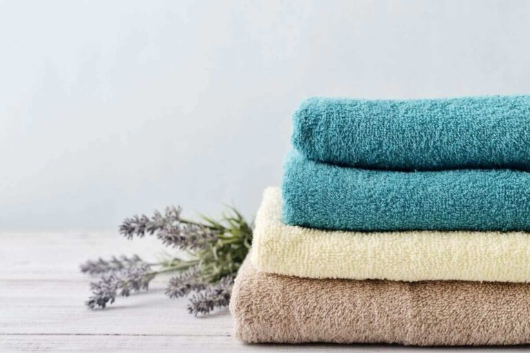 Come rendere sempre morbidi gli asciugamani: trucchi naturali da conoscere e provare subito trucchi per rendere sempre morbidi gli asciugamani