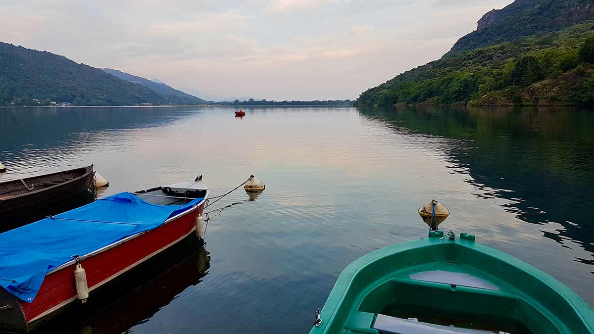 Lago di Mergozzo in barca.