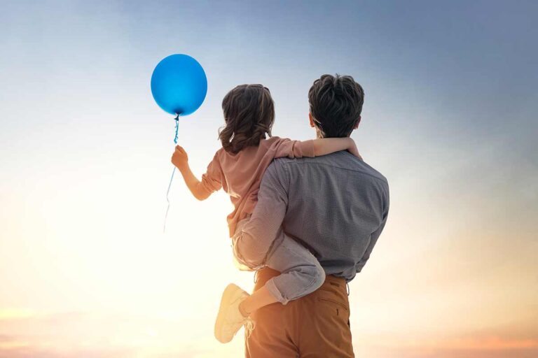 3 segni zodiacali che si distinguono per le loro innate qualità genitoriali: scopri la classifica segni zodiacali genitorialità