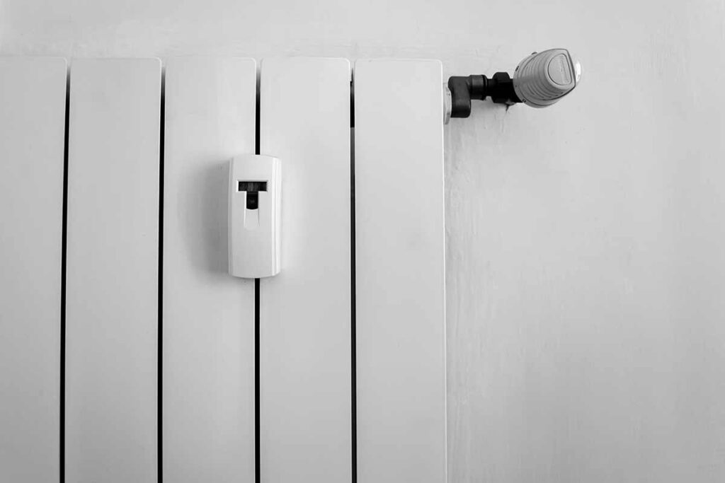 come pulire termosifoni