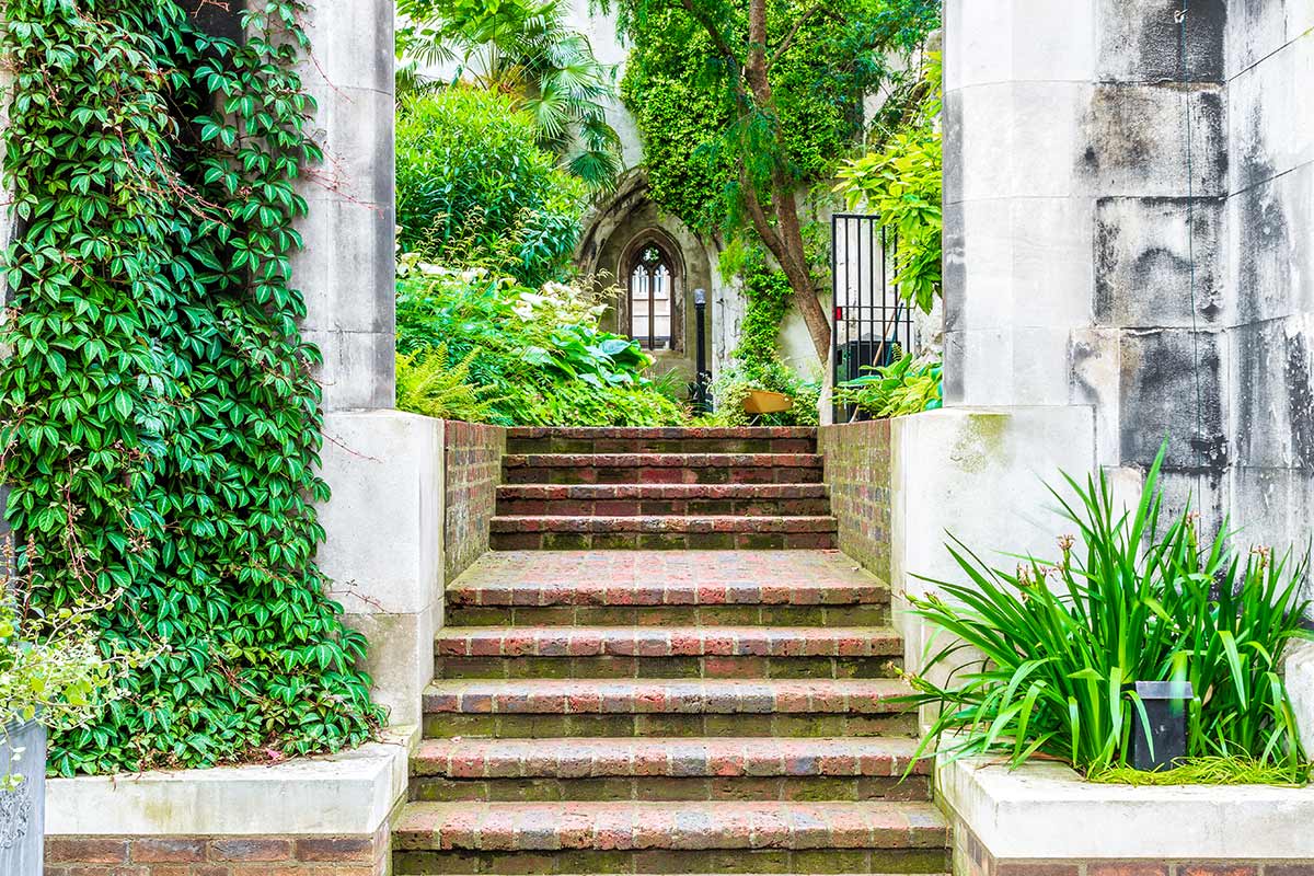 giardino di St. Dunstan-in-the-East, Londra