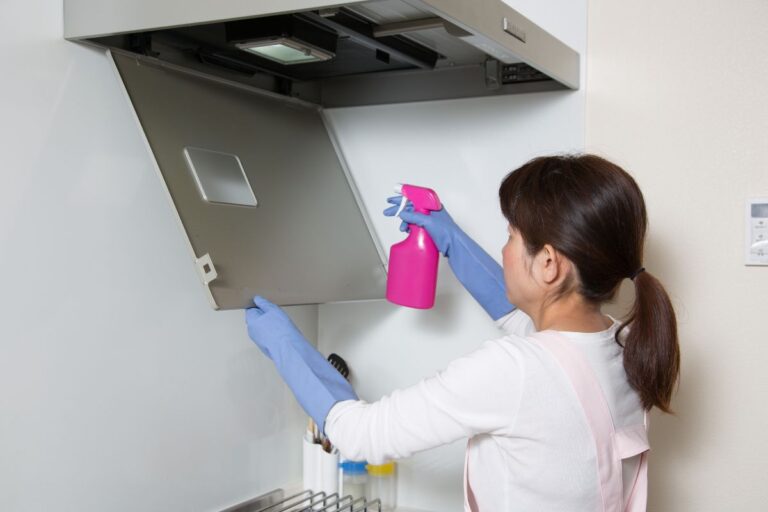 Pulizia del filtro della cappa: tutto quello che devi sapere per un'efficienza massima Pulizia del filtro della cappa