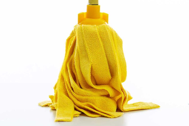 Come pulire il mocio e renderlo come nuovo grazie a questi metodi naturali Pulizia del mocio