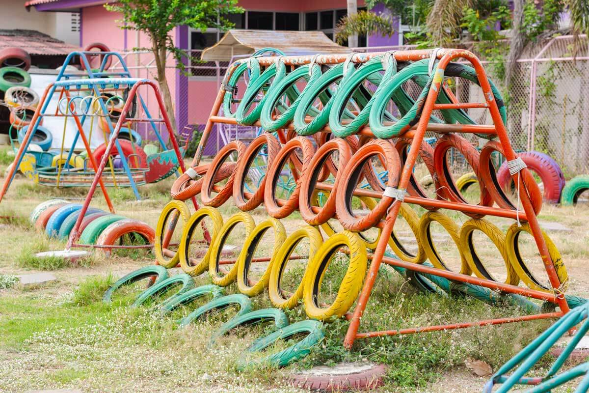 Riciclare pallet e pneumatici in giardino