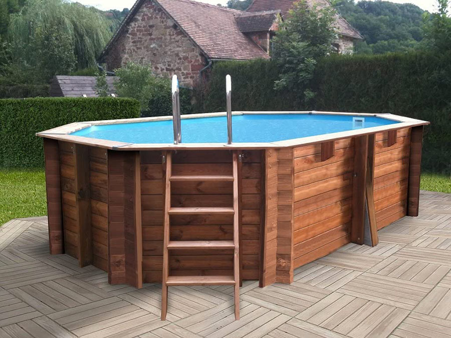Le piscine in legno fuori terra.