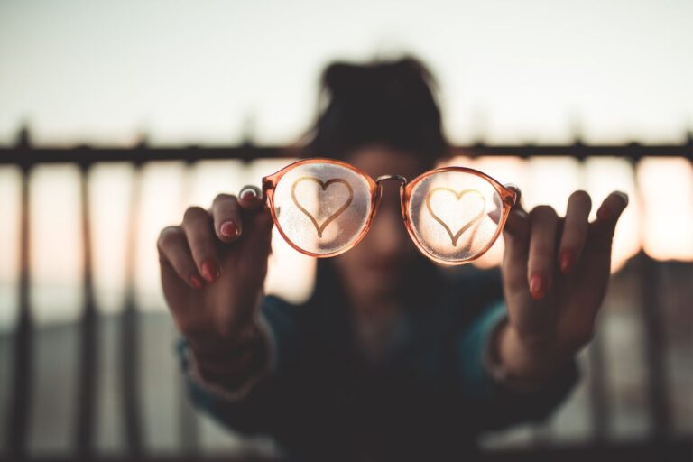 Perché i Pesci sono tra i segni zodiacali migliori? Scopri le loro qualità uniche! Le qualità dei nati sotto il segno dei Pesci