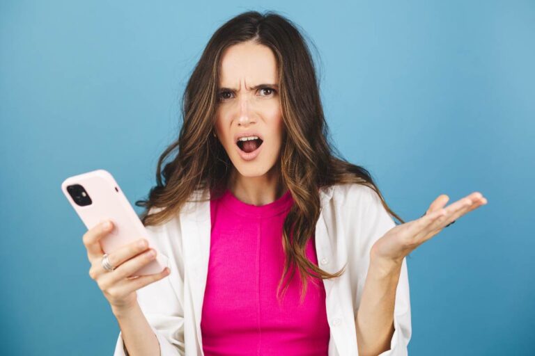 Telefono lento a ricaricarsi? Scopri i motivi e come risolvere ricarica cellulare