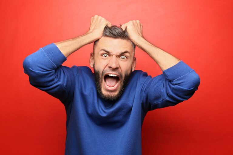 I 4 segni zodiacali che ti fanno perdere la pazienza: chi sono? I 4 segni zodiacali che ti fanno perdere la pazienza