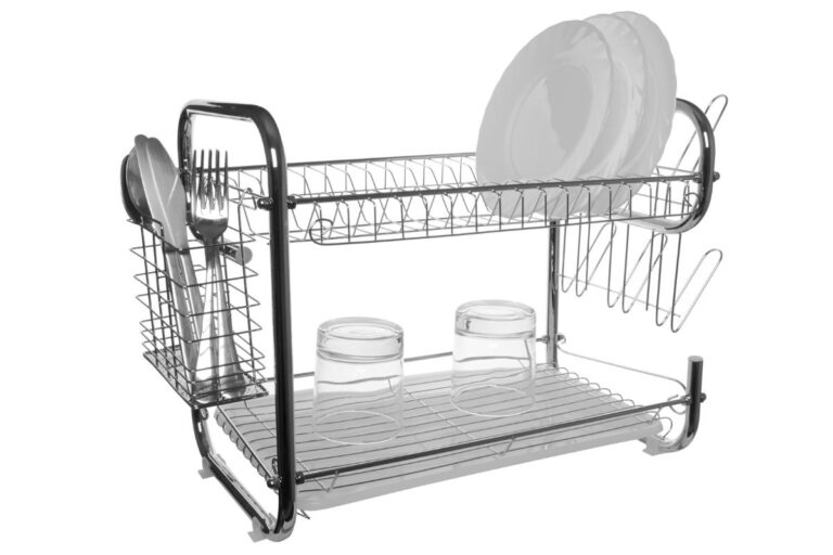 Scolapiatti igienizzato in pochi passi: i rimedi naturali da usare subito Rimedi naturali per igienizzare lo scolapiatti