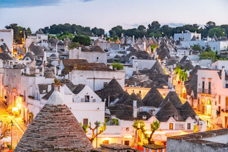 Scopri Alberobello in un giorno: itinerario perfetto tra storia e trulli Alberobello in Puglia