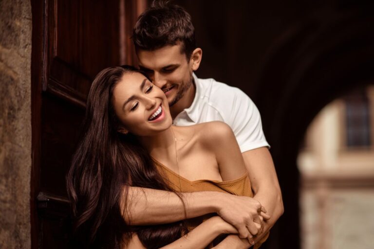 Scopri i 5 segni zodiacali che le donne trovano più attraenti segni-zodiacali-che-le-donne-trovano-attraenti