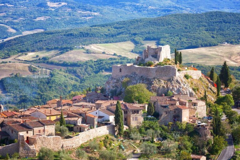 Suvereto: un borgo toscano tra mare e colline da non perdere Cosa vedere a Suvereto