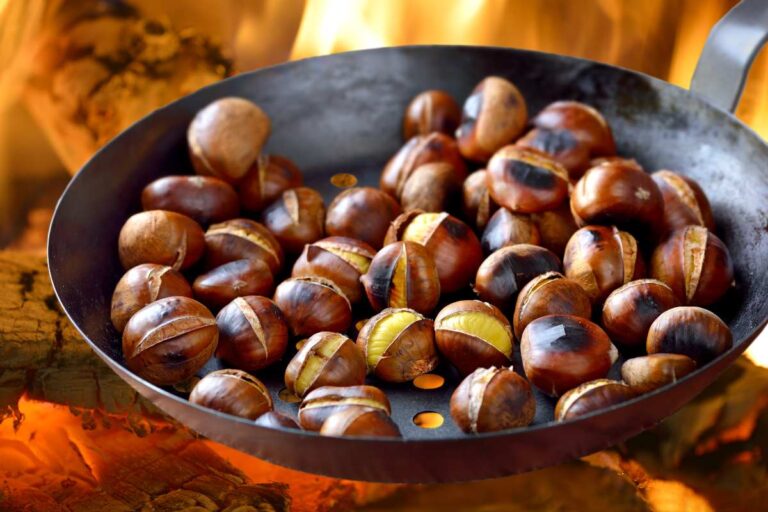 Mangiare castagne in autunno: 5 benefici sorprendenti per la tua salute Mangiare castagne in autunno: 5 benefici sorprendenti per la tua salute