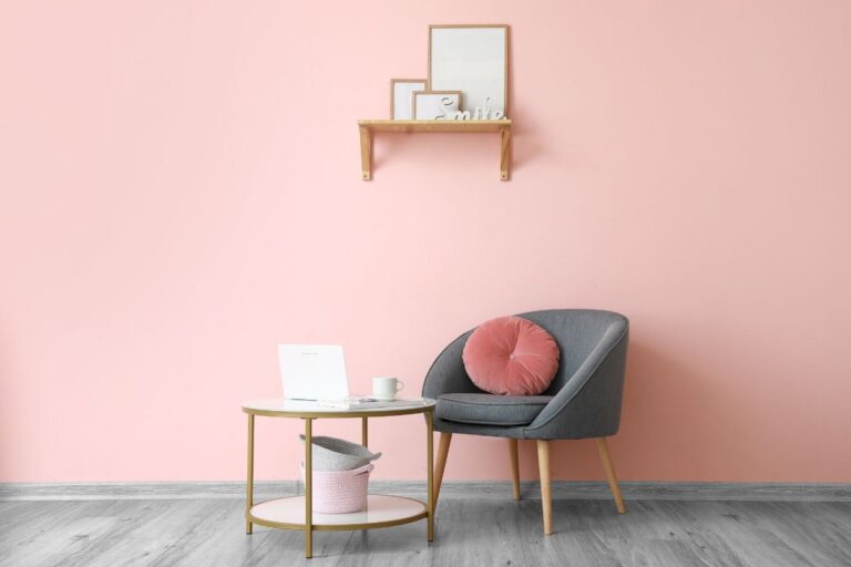Rosa cipria: 5 accostamenti inaspettati che trasformeranno i tuoi interni Rosa cipria nell'arredamento
