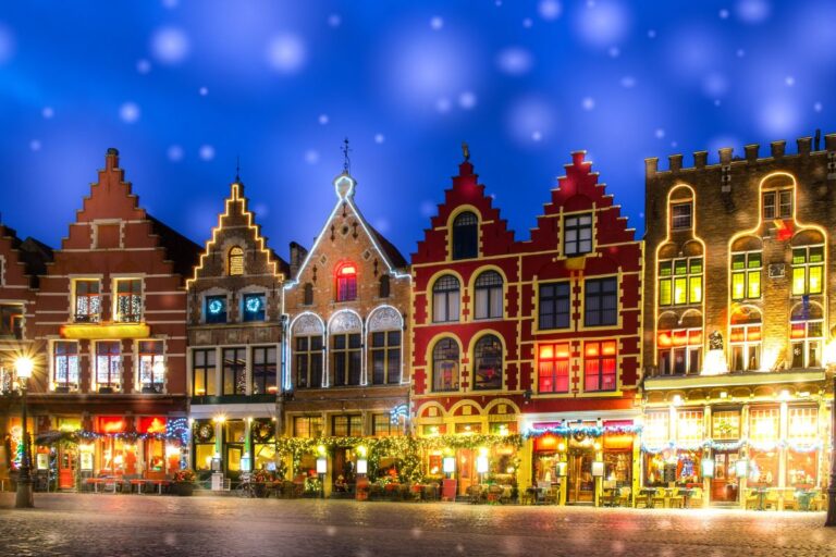 Un Natale magico a Bruges: i mercatini e gli eventi imperdibili Alla scoperta dei mercatini di Natale di Bruges