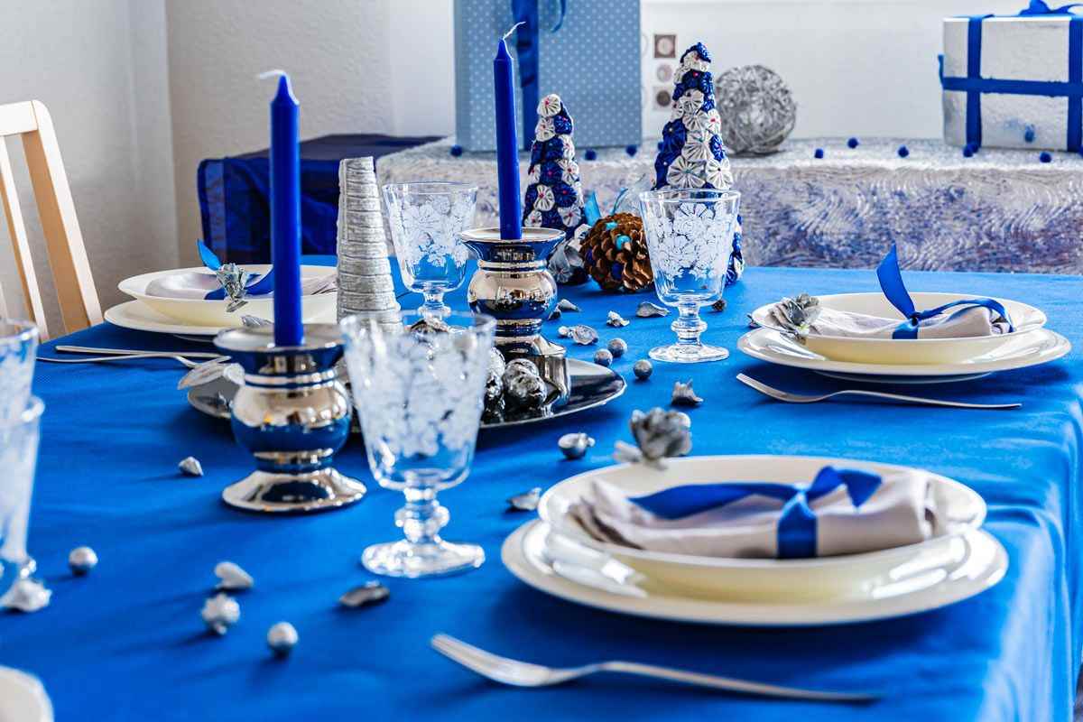 tovaglia natalizia in stile blu