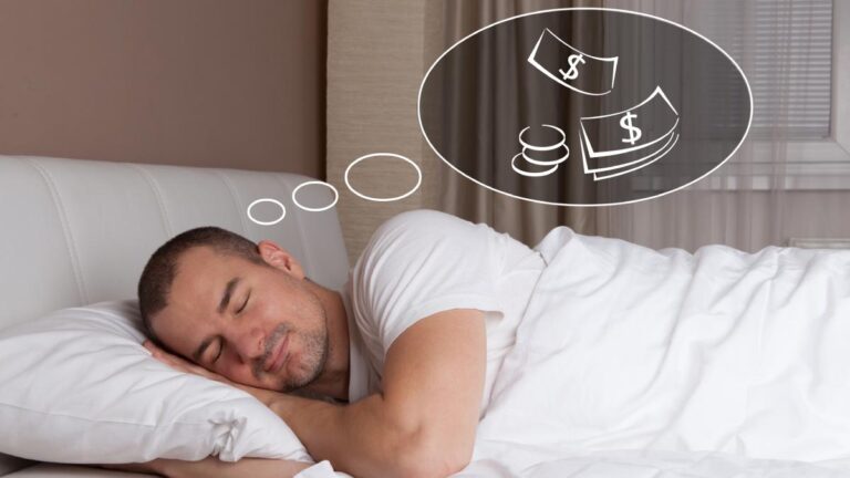 Denaro nei sogni: scopri il significato astrologico e cosa potrebbe nascondere il tuo inconscio Cosa vuol dire sognare il denaro