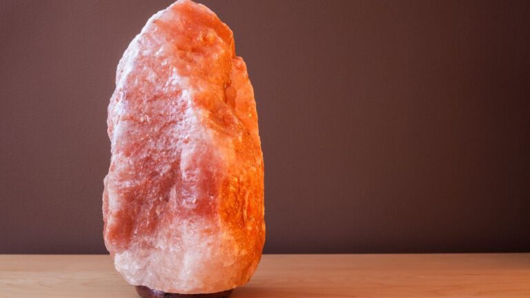 Sai dove mettere la tua lampada di sale? Ecco i posti migliori perché la lampada di sale è benefica
