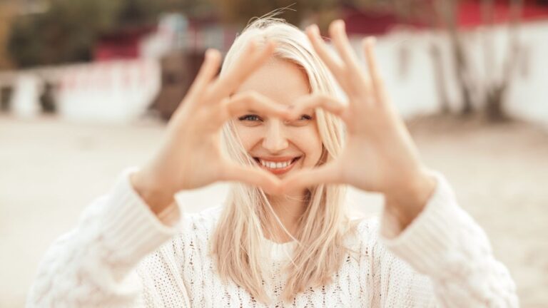 Sei tra i segni zodiacali che hanno il cuore più grande? Ecco la classifica segni zodiacali che hanno il cuore più grande