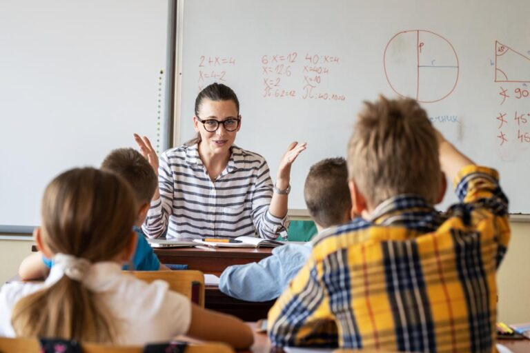 6 segni zodiacali che eccellono nell’insegnamento: sei tra loro? Segni che sono forti ad insegnare